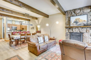 Newly Upgraded Avon Condo with Pool and Hot Tub Access